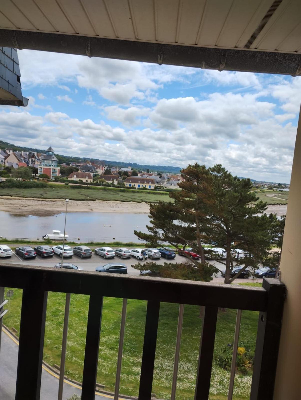 Appartement Vu Sur Mer Cabourg Luaran gambar